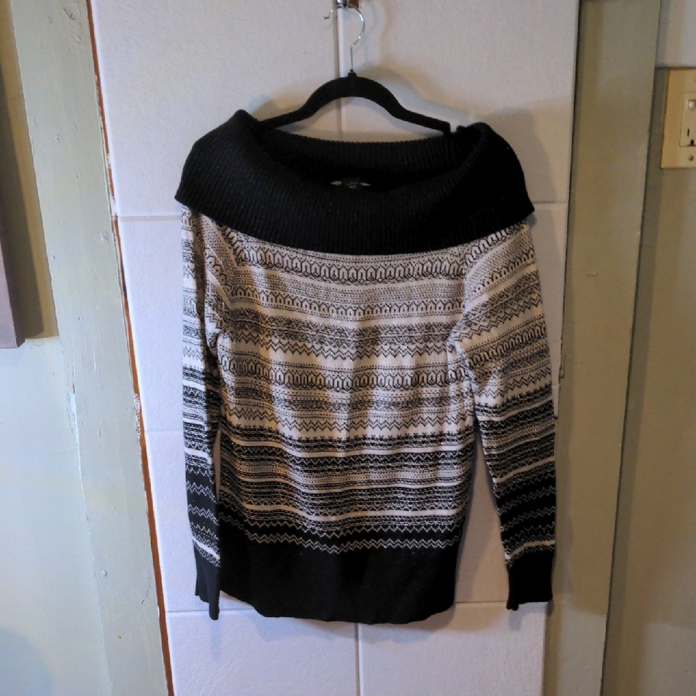White House Black Market Black and White Off-Shoulder Sweater